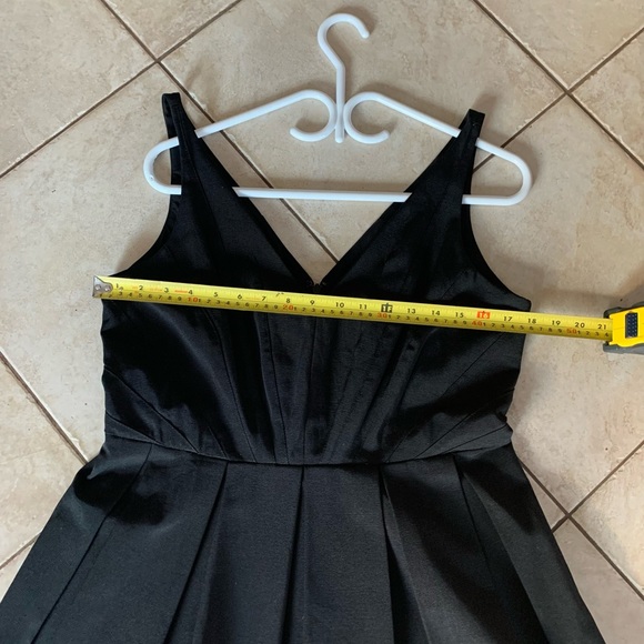 Z Spoke by Zac Posen Black Skater Sunburst Seam Cocktail Dress. Size 12. EUC - Picture 8 of 13